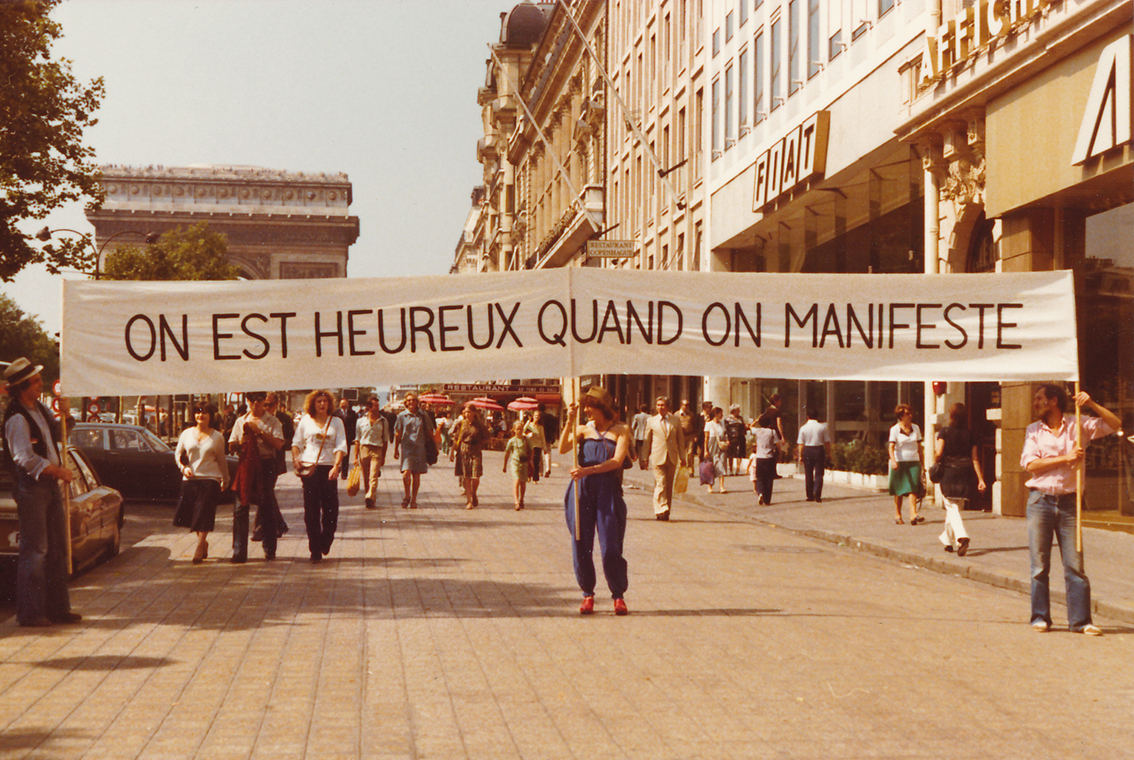 L’artiste est dans la rue - Le Grand Café